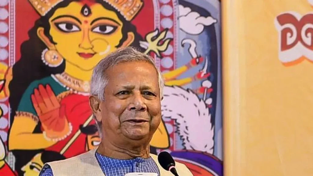 बांग्लादेश में ‘हिंदू सुरक्षित’ दावा करने वाले यूनुस के अफसर पलटे, इस्कॉन मंदिर पर हमले की सच्चाई आई सामने