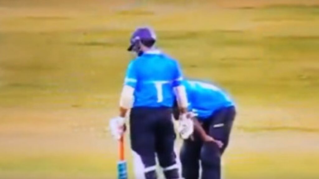 लाइव क्रिकेट मैच के दौरान 35 वर्षीय खिलाड़ी की मौत: क्रिकेट जगत में शोक की लहर, कैमरे में कैद हुई घटना