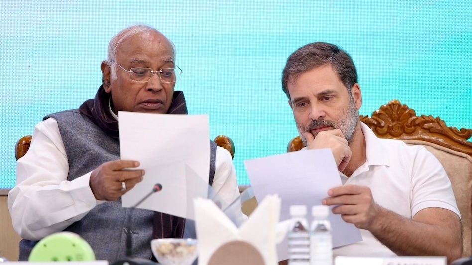 ‘खड़गे जी एक्शन लीजिए…’: CWC की मीटिंग में बोले राहुल गांधी, महाराष्ट्र-हरियाणा की हार पर चर्चा