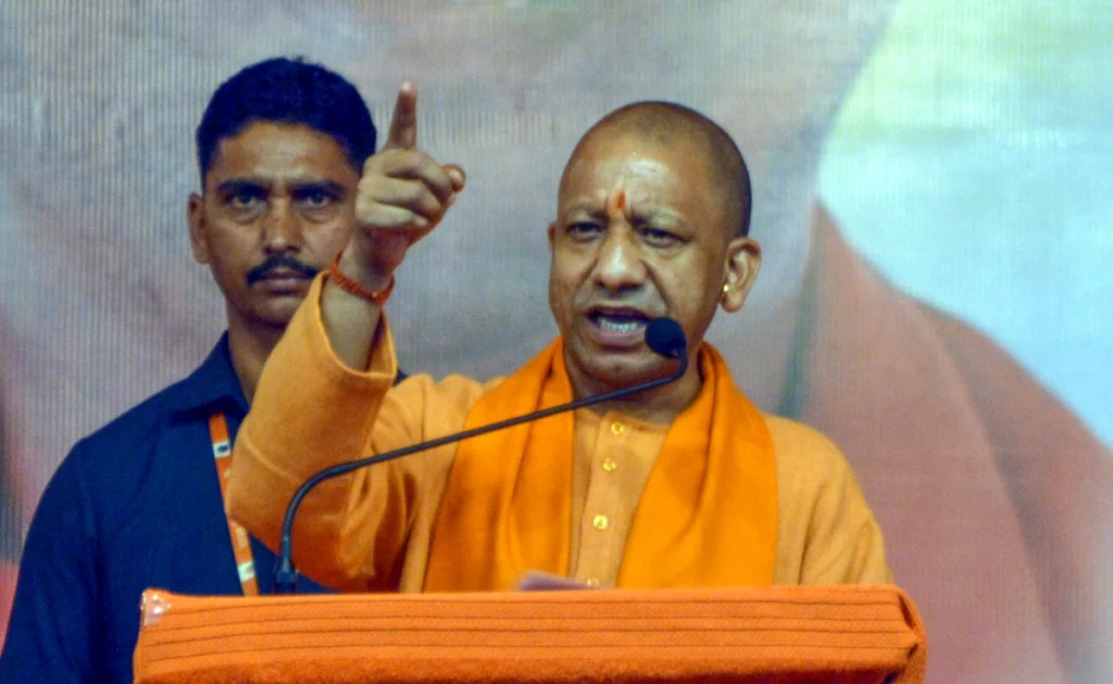 योगी आदित्यनाथ के ‘बंटेंगे तो कटेंगे’ नारे पर बीजेपी नेताओं में मतभेद, कांग्रेस ने कसा तंज