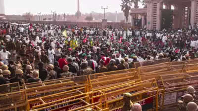 शंभू बॉर्डर पर किसान आंदोलन: पुलिस की प्रतिरोध के बावजूद दिल्ली कूच की तैयारी में जुटे किसान