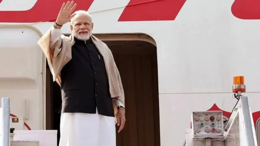 प्रधानमंत्री मोदी दो दिवसीय दौरे पर कुवैत रवाना: 43 वर्षों में किसी भारतीय प्रधानमंत्री का पहला दौरा