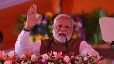 दिल्ली के अशोक विहार पहुंचे प्रधानमंत्री मोदी: महिलाओं को सौंपी स्वाभिमान अपार्टमेंट की चाबी, दी कई सौगातें