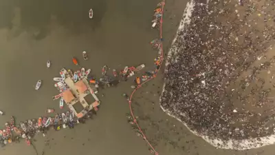 मकर संक्रांति पर भारी संख्या में संगम तट पर पहुंचे श्रद्धालु, जानिए पूरी खबर