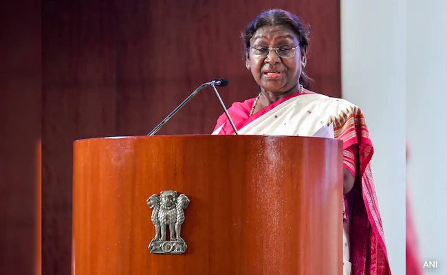 गणतंत्र दिवस की पूर्व संध्या पर राष्ट्र को संबोधित करेंगी राष्ट्रपति द्रौपदी मुर्मू