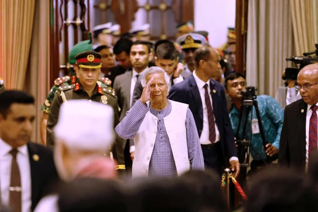 भारत के खिलाफ मुस्लिम देशों से मदद मांग रहा बांग्लादेश: युनुस सरकार और सैन्य शक्ति पर सवाल