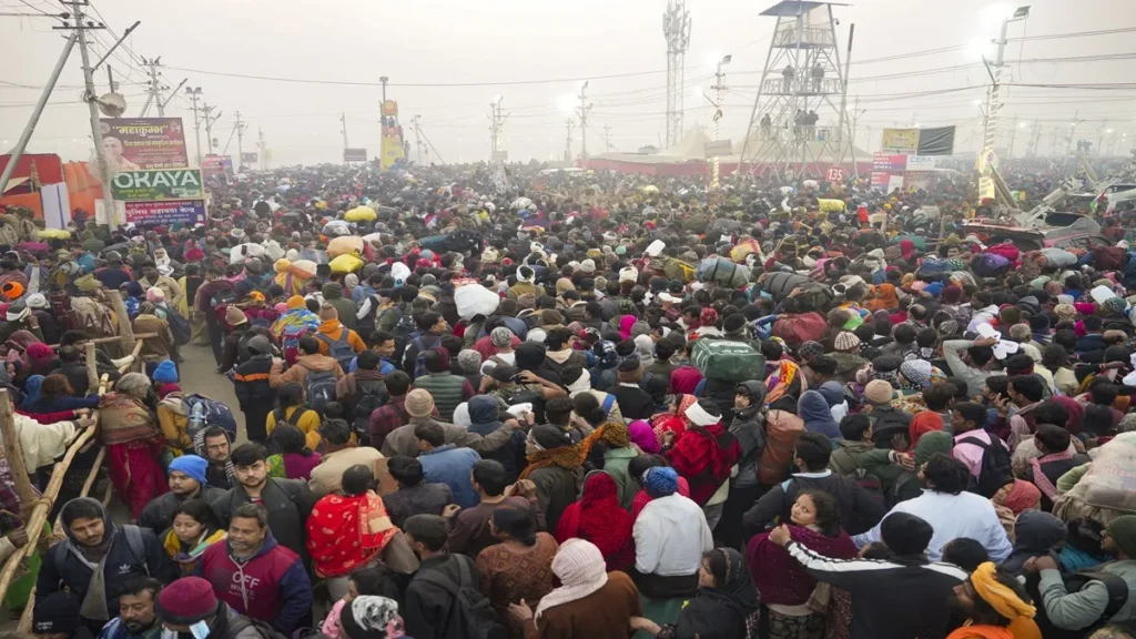 महाकुंभ 2025: मौनी अमावस्या पर 1.15 करोड़ श्रद्धालुओं ने किया स्नान, भगदड़ में 30 की मौत, अखिलेश यादव ने मृतकों की सूची सार्वजनिक करने की मांग की