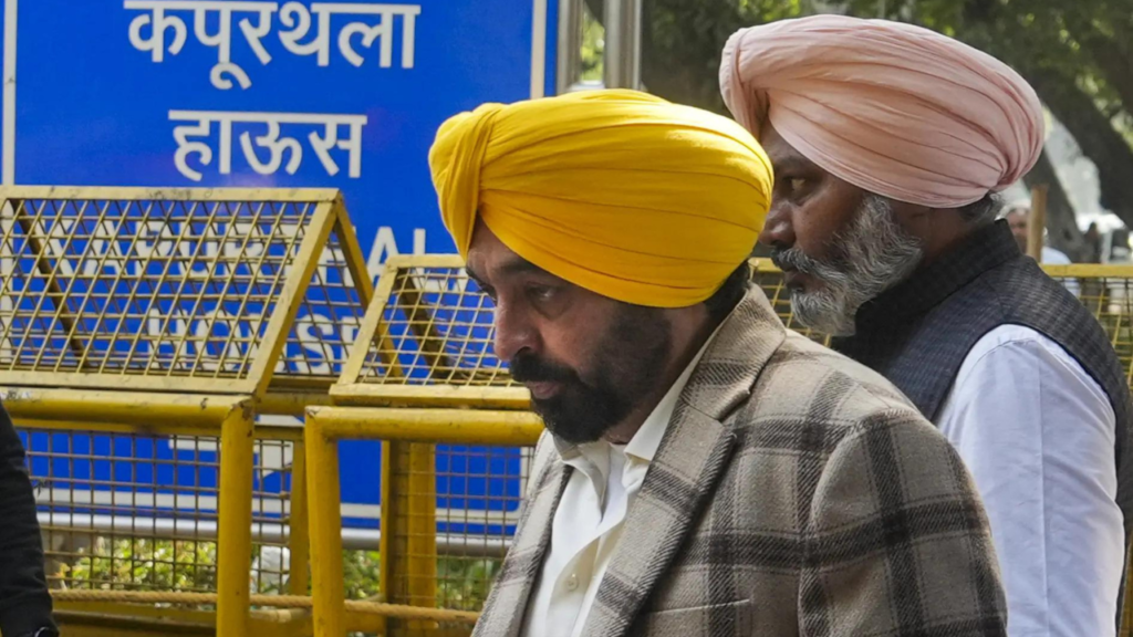 भगवंत मान को हटाकर खुद पंजाब के CM बनना चाहते हैं अरविंद केजरीवाल?