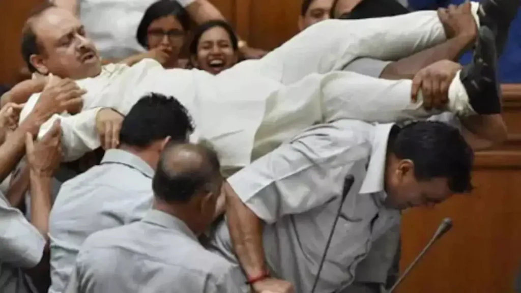 विजेंद्र गुप्ता: 2015 की बेदखली के बाद अब दिल्ली विधानसभा अध्यक्ष की कुर्सी पर वापसी