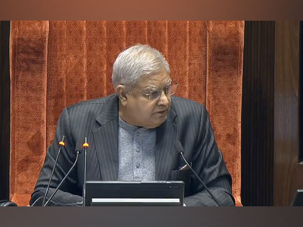 भारत का मार्ग “विकसित भारत” की ओर संविधान के आदर्शों से प्रेरित: राज्यसभा अध्यक्ष धनखड़