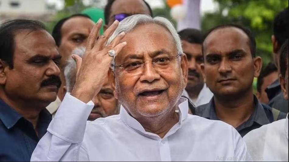 जीतनराम मांझी के कार्यक्रम में सिर्फ 15 सेकंड बोलकर निकल गए नीतीश… क्या NDA में सबकुछ ठीक नहीं चल रहा?