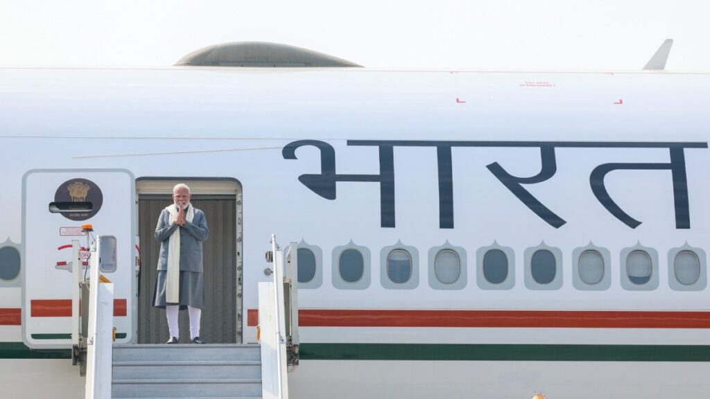 PM मोदी के विमान को उड़ाने की धमकी से हिली मुंबई पुलिस! सभी एजेंसियां अलर्ट पर