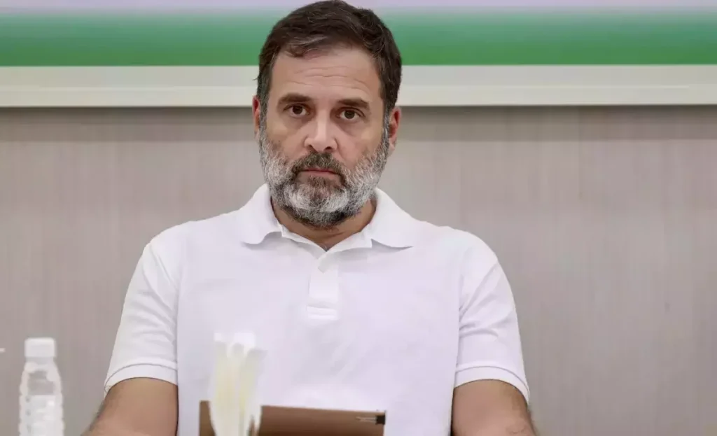 राहुल गांधी की बार-बार वियतनाम यात्राएं: रहस्य से पर्दा उठेगा?