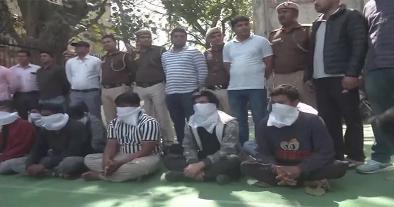 दिल्ली में अवैध बांग्लादेशी घुसपैठियों के खिलाफ पुलिस का अभियान तेज, 25 गिरफ्तार