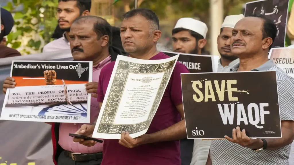 वक्फ बोर्ड संशोधन अधिनियम के विरोध की आड़ में जिहादी हिंसा के खिलाफ विहिप का राज्यव्यापी प्रदर्शन