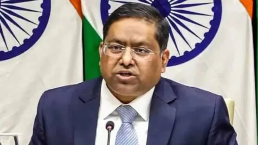 वक्फ बिल पर टिप्पणी का पाकिस्तान को नहीं है अधिकार: भारत ने किया कड़ी प्रतिक्रिया