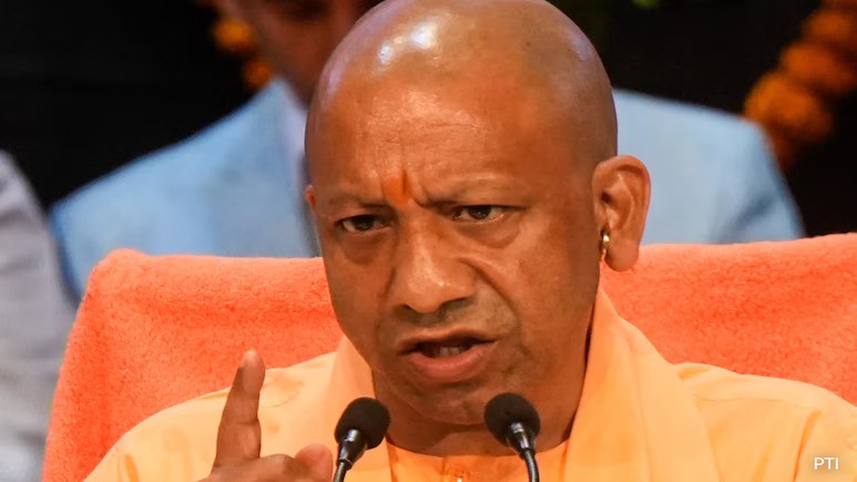 उत्तर प्रदेश में प्रशासनिक फेरबदल: विशाल सिंह बने सूचना निदेशक, 33 IAS और 3 IPS अधिकारियों का तबादला