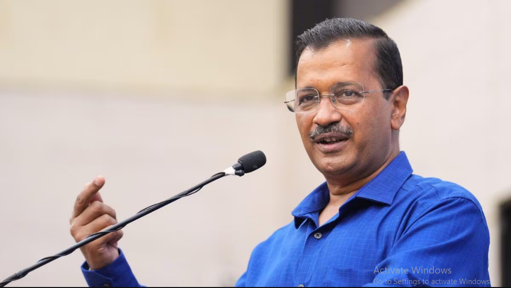 पंजाब में डेरा जमाए केजरीवाल, क्या अब पूरी तरह सुपर CM की भूमिका में आ गए हैं?
