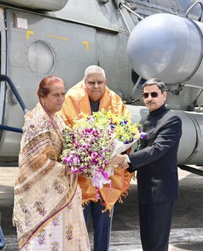 थीटुकल (तमिलनाडु) में हुआ ऐतिहासिक स्वागत समारोह: उपराष्ट्रपति श्री जगदीप धनखड़ और डॉ. सुदेश धनखड़ का भव्य आगमन