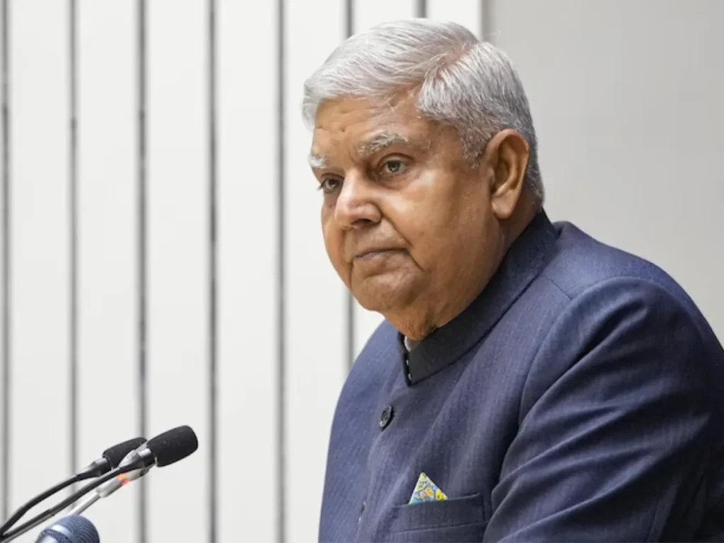नागरिक सेवक: संघीयता के वास्तविक रक्षक, उनके लिए एक ज़िम्मेदार संकल्प का समय!