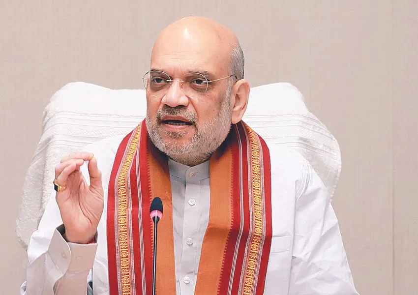 नक्सलवाद पर निर्णायक प्रहार: हथियार छोड़ो, देश से जुड़ो”