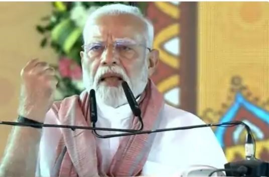 मधुबनी में गरजे पीएम मोदी: “पहलगाम के दोषियों को मिट्टी में मिला देंगे, आतंकियों को धरती के अंतिम छोर तक खदेड़ेंगे”