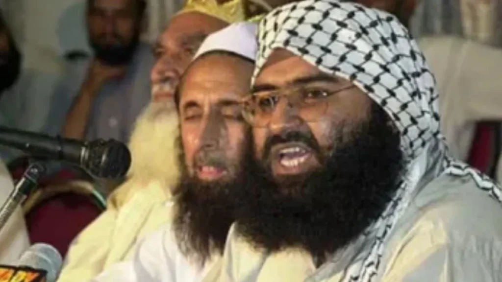 ऑपरेशन सिंदूर: भारत की मिसाइल स्ट्राइक ने दहशतगर्दों के ठिकानों को किया नेस्तनाबूद, मसूद अज़हर के 10 परिजन ढेर