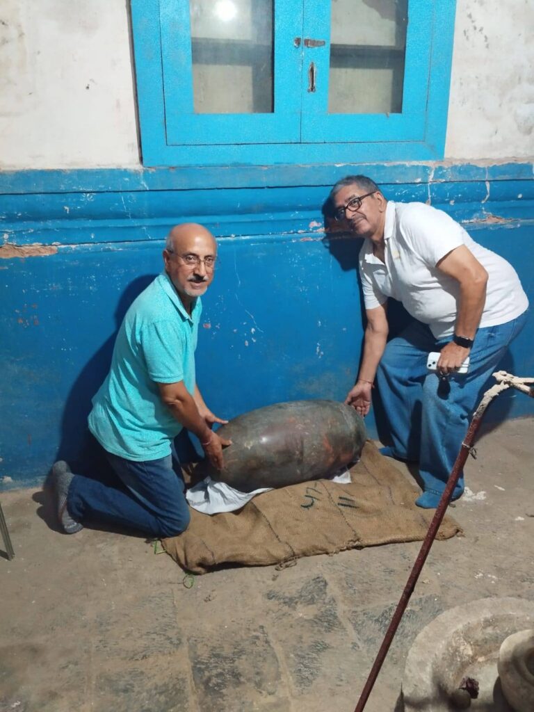 दशकों की तपस्या और संघर्ष के बाद, रैनावारी के शिवलिंग की वापसी—एक आध्यात्मिक विजयगाथा दशकों की तपस्या और संघर्ष के बाद, रैनावारी के शिवलिंग की वापसी—एक आध्यात्मिक विजयगाथा