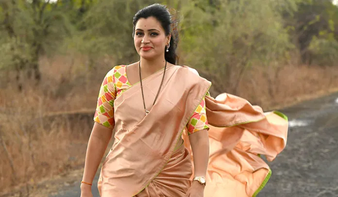 ‘न सिंदूर रहेगा, न सिंदूर लगाने वाली’: ऑपरेशन सिंदूर का समर्थन करने पर भाजपा नेता नवनीत राणा को पाकिस्तान से मिली हत्या की धमकी ‘न सिंदूर रहेगा, न सिंदूर लगाने वाली’: ऑपरेशन सिंदूर का समर्थन करने पर भाजपा नेता नवनीत राणा को पाकिस्तान से मिली हत्या की धमकी
