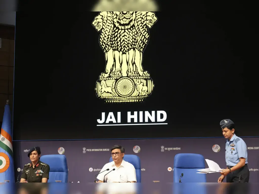 MEA ने दी जानकारी: पाकिस्तान ने रिहायशी इलाकों पर किया हमला, भारत ने 26 ठिकानों को किया ध्वस्त MEA ने दी जानकारी: पाकिस्तान ने रिहायशी इलाकों पर किया हमला, भारत ने 26 ठिकानों को किया ध्वस्त