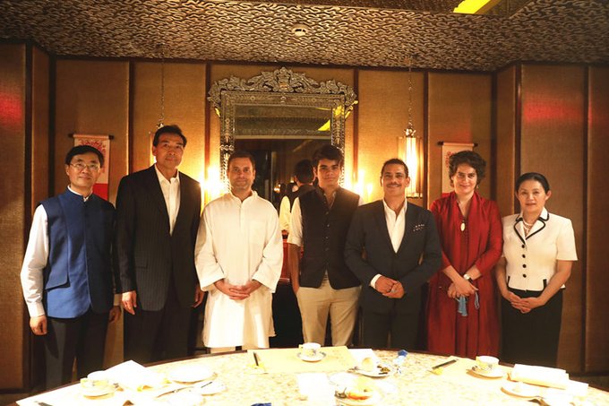 कांग्रेस की देशविरोधी चालें: क्या विपक्ष का नाम लेकर भारत से गद्दारी माफ की जा सकती है? कांग्रेस की देशविरोधी चालें: क्या विपक्ष का नाम लेकर भारत से गद्दारी माफ की जा सकती है?