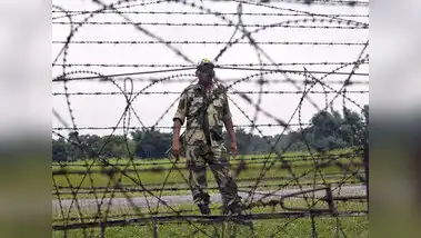 दिल्ली में बड़ा खुलासा: विशेष अभियान में सौ से अधिक बांग्लादेशी घुसपैठिए गिरफ्तार दिल्ली में बड़ा खुलासा: विशेष अभियान में सौ से अधिक बांग्लादेशी घुसपैठिए गिरफ्तार