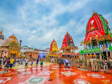 पुरी में श्रद्धा और सुरक्षा का संगम, दीघा में पहली बार निकली जगन्नाथ यात्रा पुरी में श्रद्धा और सुरक्षा का संगम, दीघा में पहली बार निकली जगन्नाथ यात्रा