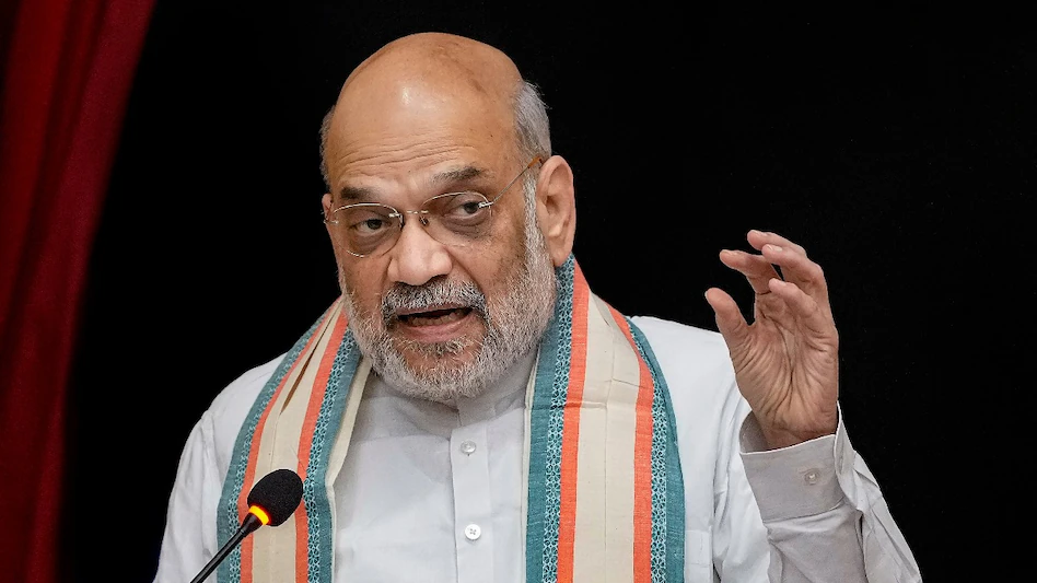 अमित शाह : “अंग्रेजी बोलने वालों को शर्म आएगी, ऐसा समाज बनेगा” अमित शाह : "अंग्रेजी बोलने वालों को शर्म आएगी, ऐसा समाज बनेगा"