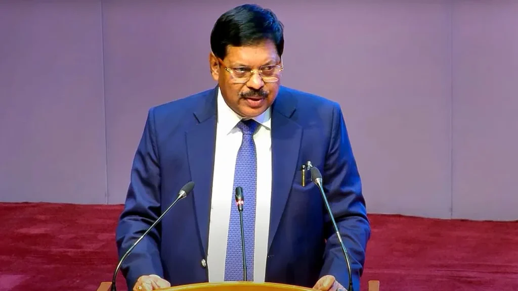 रिटायरमेंट के बाद पद नहीं ग्रहण करने की पब्लिक प्रॉमिस: CJI बी.आर. गवई रिटायरमेंट के बाद पद नहीं ग्रहण करने की पब्लिक प्रॉमिस: CJI बी.आर. गवई