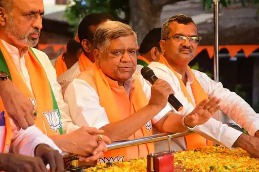 कर्नाटक में कांग्रेस सरकार संकट में? भाजपा नेता जगदीश शेट्टर का दावा – कई विधायक पार्टी छोड़ने को तैयार