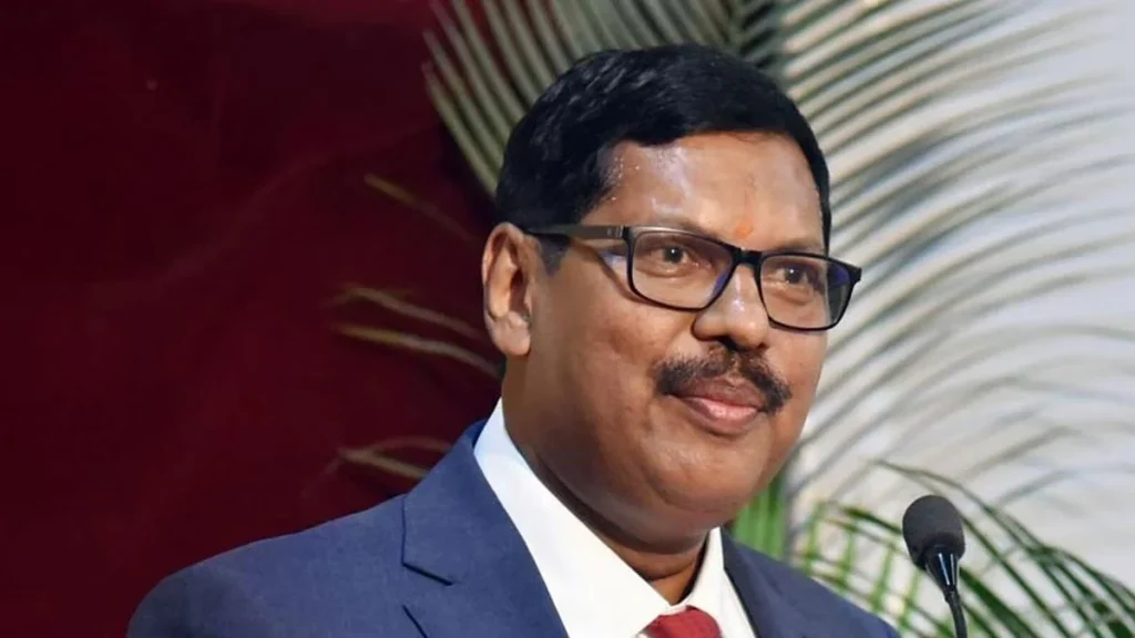 भारत में संविधान सर्वोपरि है, संसद नहीं: मुख्य न्यायाधीश बी.आर. गवई भारत में संविधान सर्वोपरि है, संसद नहीं: मुख्य न्यायाधीश बी.आर. गवई