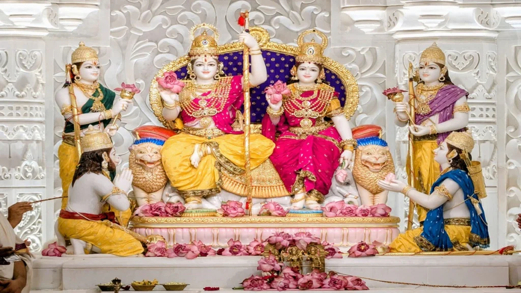 अयोध्या में पहली बार दिखी ‘राम दरबार’ की झलक, प्राण प्रतिष्ठा की पावन तस्वीरें हुईं जारी अयोध्या में पहली बार दिखी 'राम दरबार' की झलक, प्राण प्रतिष्ठा की पावन तस्वीरें हुईं जारी