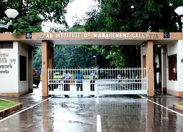 IIM- कोलकाता रेप केस में चौंकाने वाला ट्विस्ट, पिता ने झूठ बताया IIM- कोलकाता रेप केस में चौंकाने वाला ट्विस्ट, पिता ने झूठ बताया