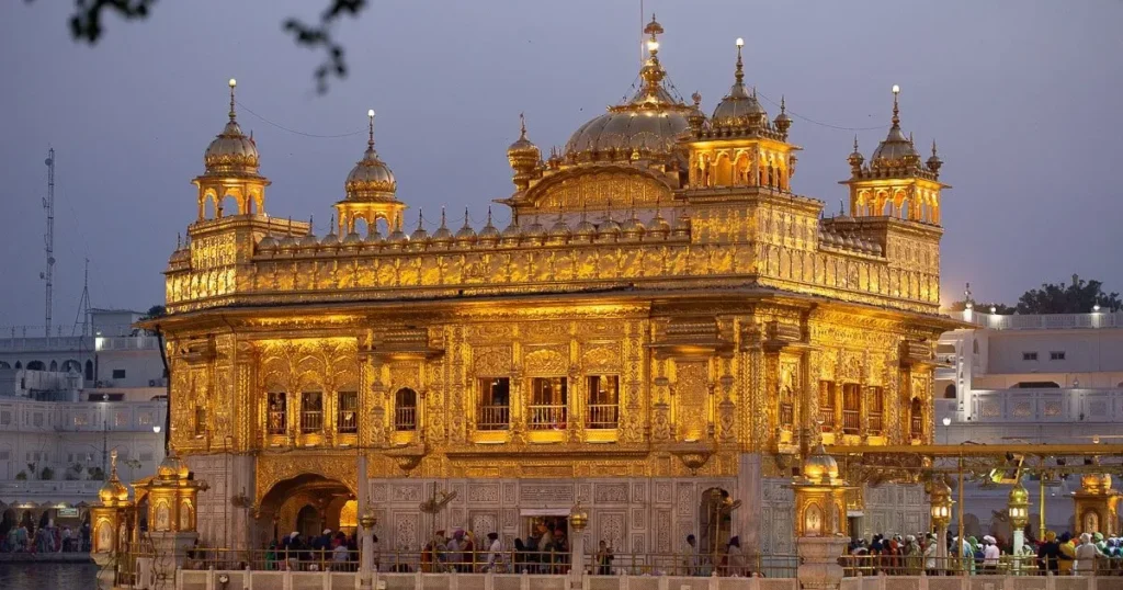 स्वर्ण मंदिर को बम से उड़ाने की धमकी: फरीदाबाद से सॉफ्टवेयर इंजीनियर गिरफ्तार