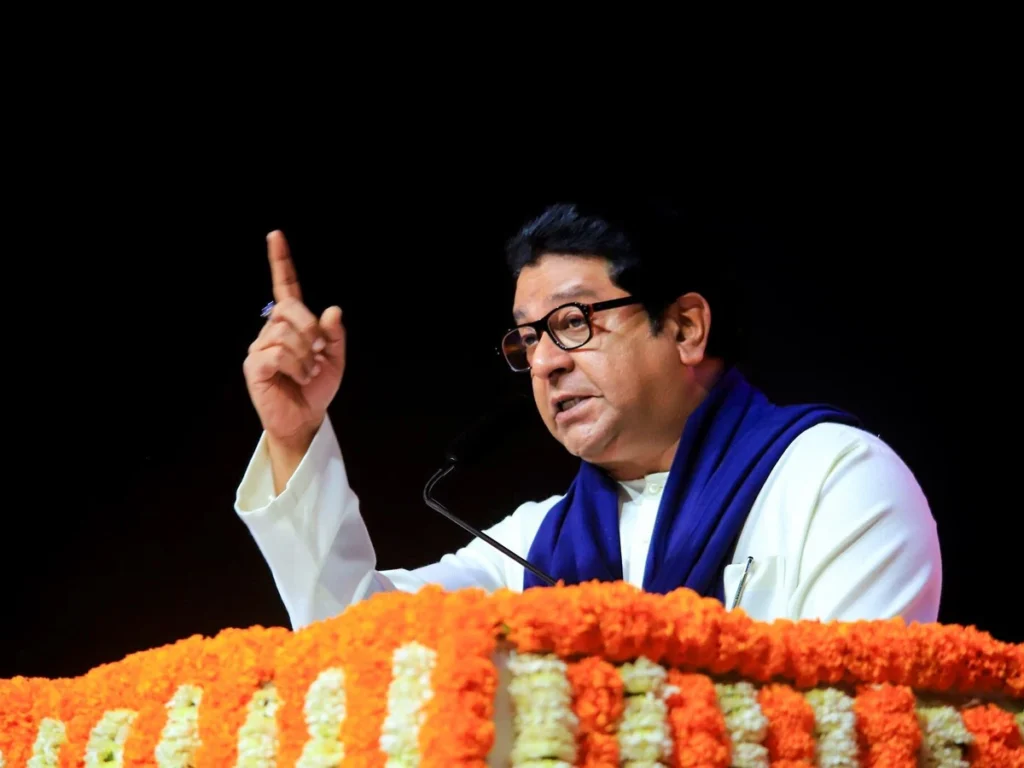 उद्धव-राज ठाकरे एक मंच पर: भाषा विवाद और सियासी तेवर