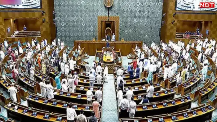 लोकसभा में ‘ऑपरेशन सिंदूर’ पर चर्चा स्थगित: स्पीकर ओम बिरला विपक्ष पर भड़के, दोपहर 1 बजे तक सदन स्थगित