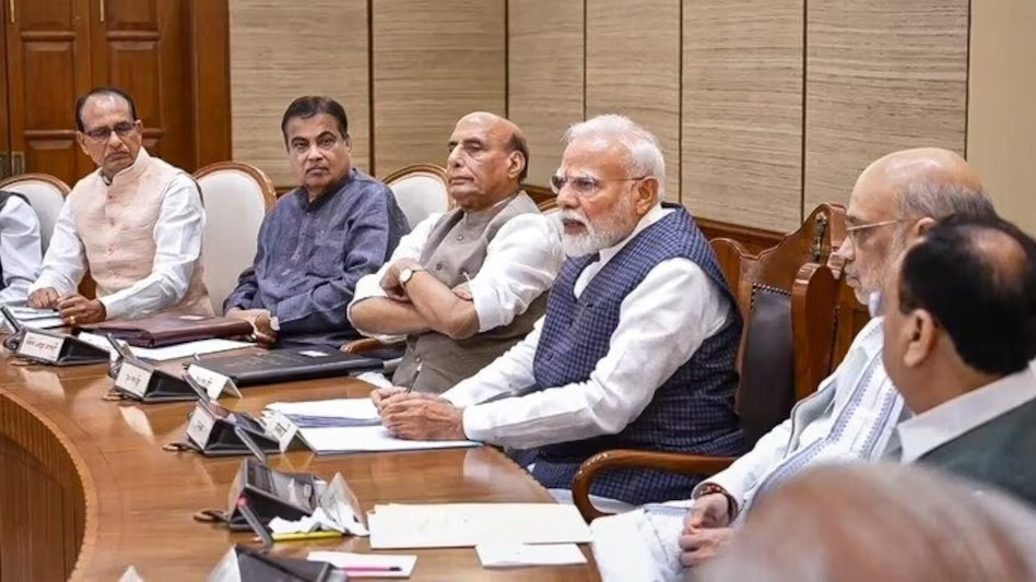 सरकार ने ELI योजना को दी मंजूरी: अगले 2 सालों में 3 करोड़ से अधिक नौकरियों का लक्ष्य!