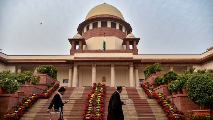 सुप्रीम कोर्ट में हिंदुओं के साथ दोहरे मापदंडों की कहानी सुप्रीम कोर्ट में हिंदुओं के साथ दोहरे मापदंडों की कहानी