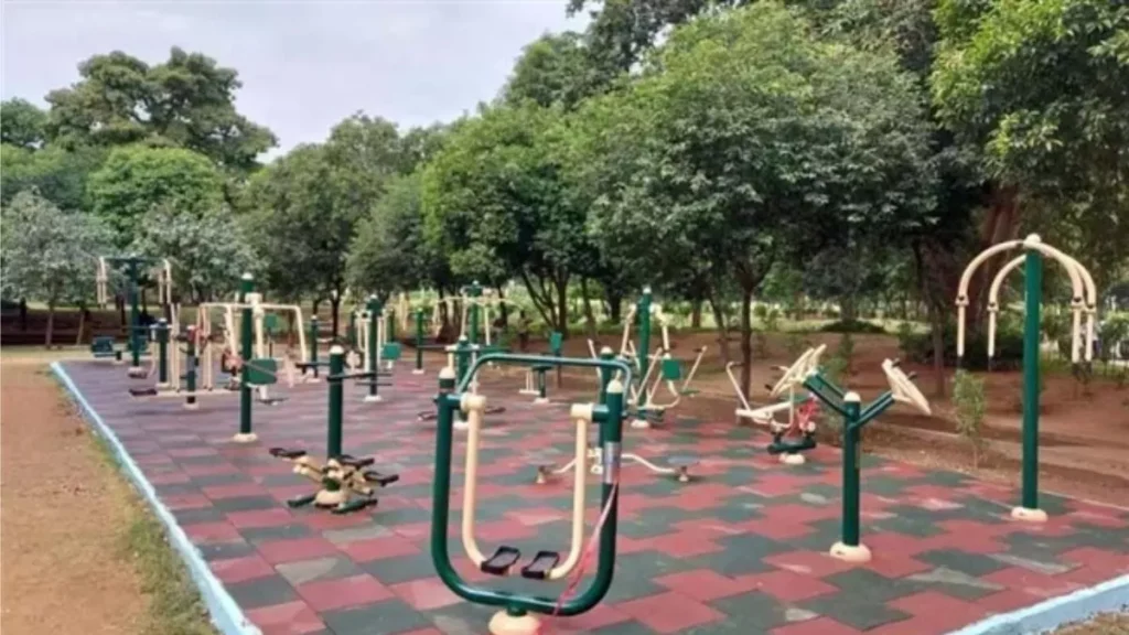 ग्रेटर नोएडा के 18 गांवों में खुले जिम, सेहत को मिलेगा नया सहारा