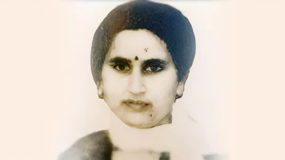 1990 नर्स हत्या केस: यासीन मलिक के घर समेत 8 ठिकानों पर छापेमारी 1990 नर्स हत्या केस: यासीन मलिक के घर समेत 8 ठिकानों पर छापेमारी
