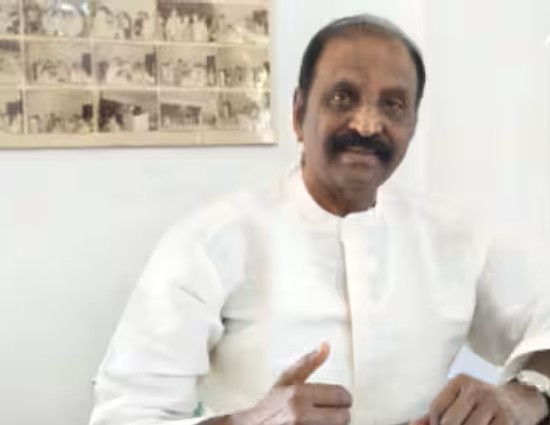 वाइरमुथु का भगवान राम पर बयान, मचा विवाद वाइरमुथु का भगवान राम पर बयान, मचा विवाद