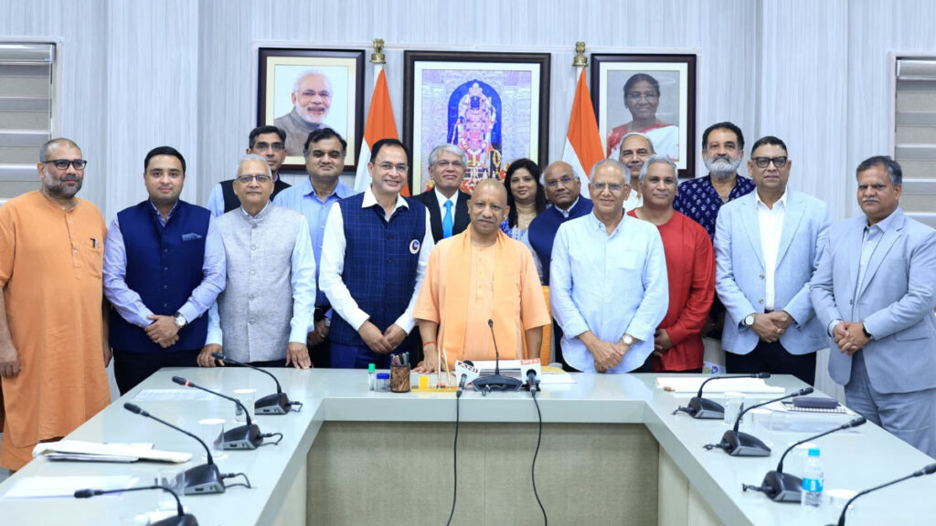 योगी का ट्रिलियन डॉलर सपना: इंफोसिस के पूर्व CFO और IIT प्रोफेसर बने ‘ड्रीम टीम’ का हिस्सा