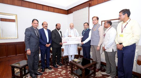 रेप्को बैंक ने अमित शाह को सौंपा रिकॉर्ड डिविडेंड, सहकारिता क्षेत्र में नया कीर्तिमान