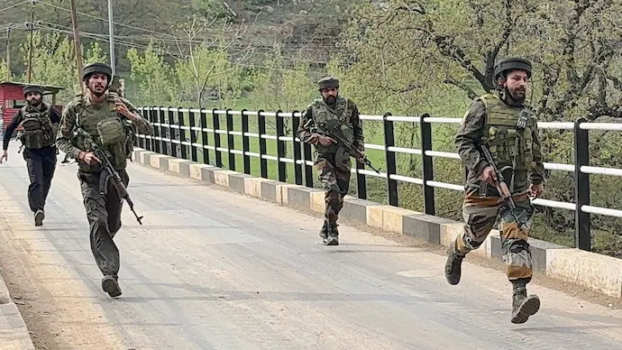 पहलगाम हमला: भारतीय सेना ने हमलावरों पर फर्जी रिपोर्ट का किया खंडन